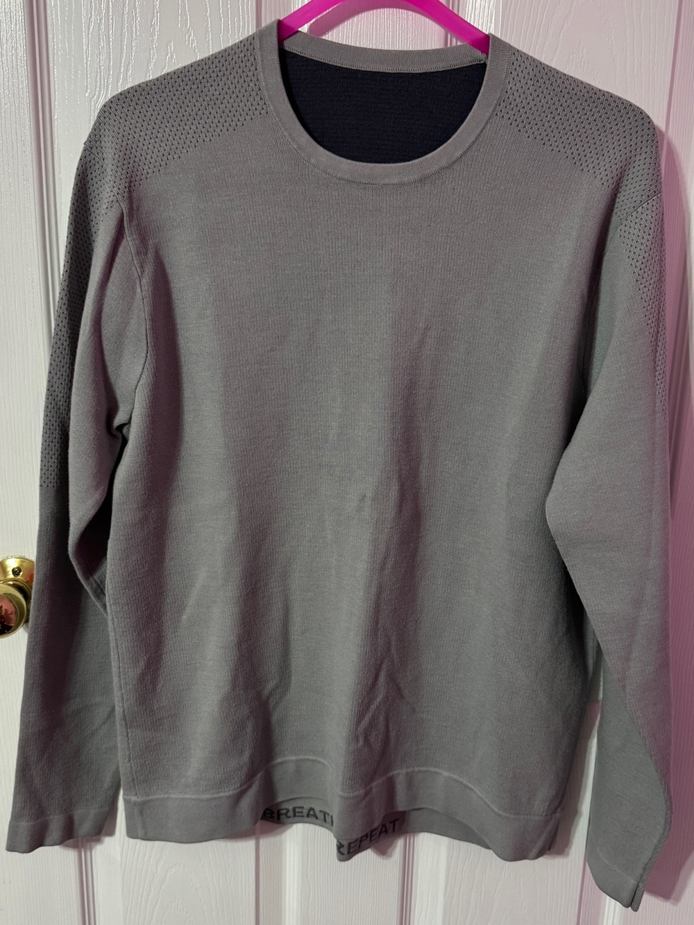 lululemon athletica Men's Crewneck Sweater — Light Gray